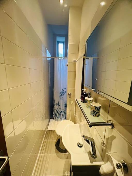 Gemutliches, Neues 2. Am Ufer Apartamento *
